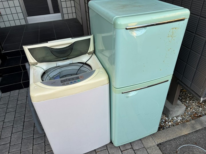 名古屋市北区にて引越し時に不要な家電の処分で冷蔵庫と洗濯機の回収 